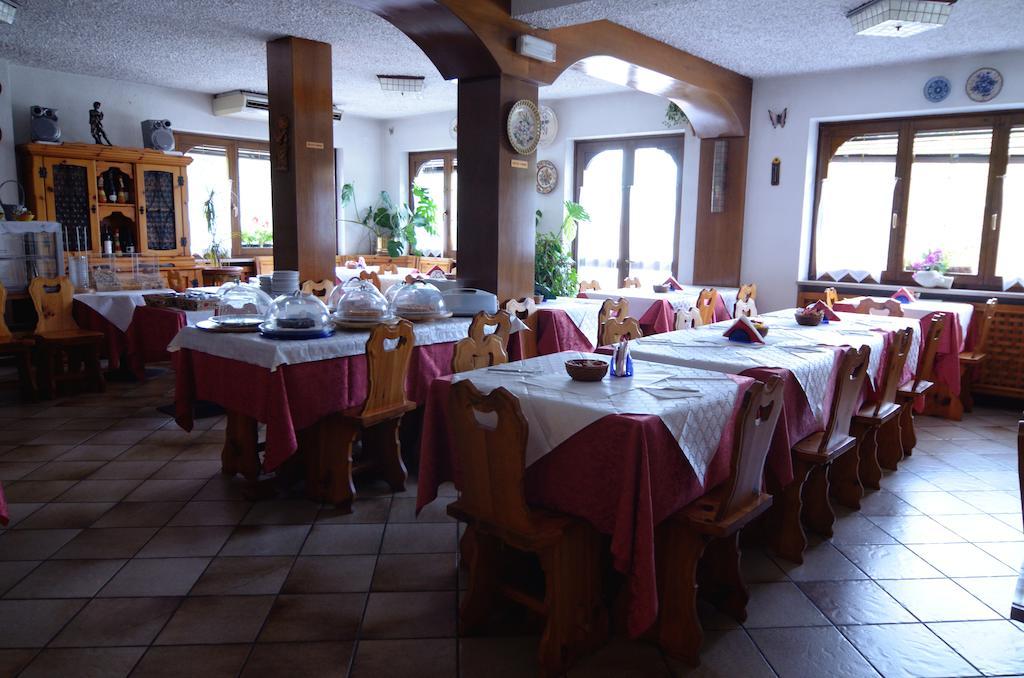 Albergo Mirella 벨루노 외부 사진